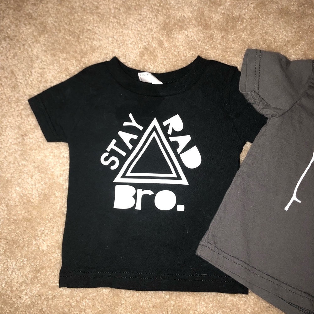 Shirts - Picture 3 of 4